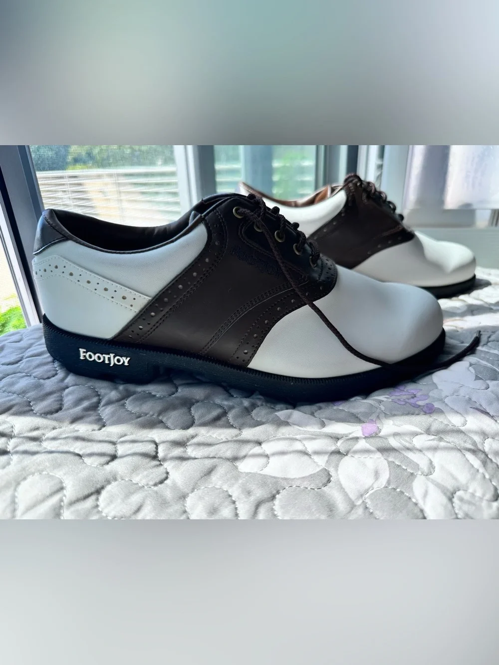 FootJoy Men’s White and Brown Two-Tone Golf Oxfords